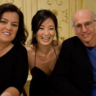 Chee-Yun With Rosie O' Donnell and Larry David on the set of 'Curb Your Enthusiasm'
